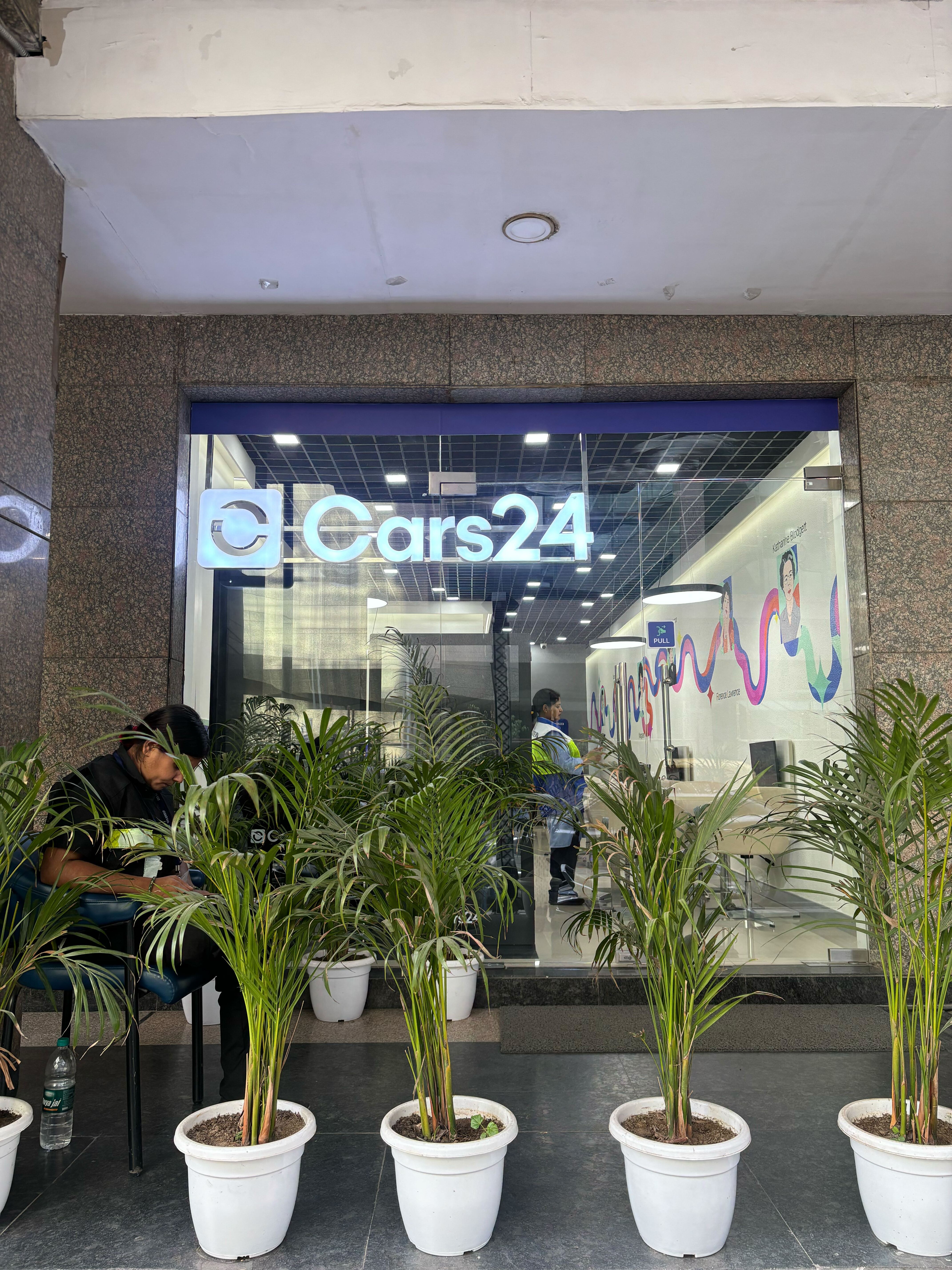 Cars24&rsquo;s all-women automotive hub becomes top-performing hub in Delhi NCR